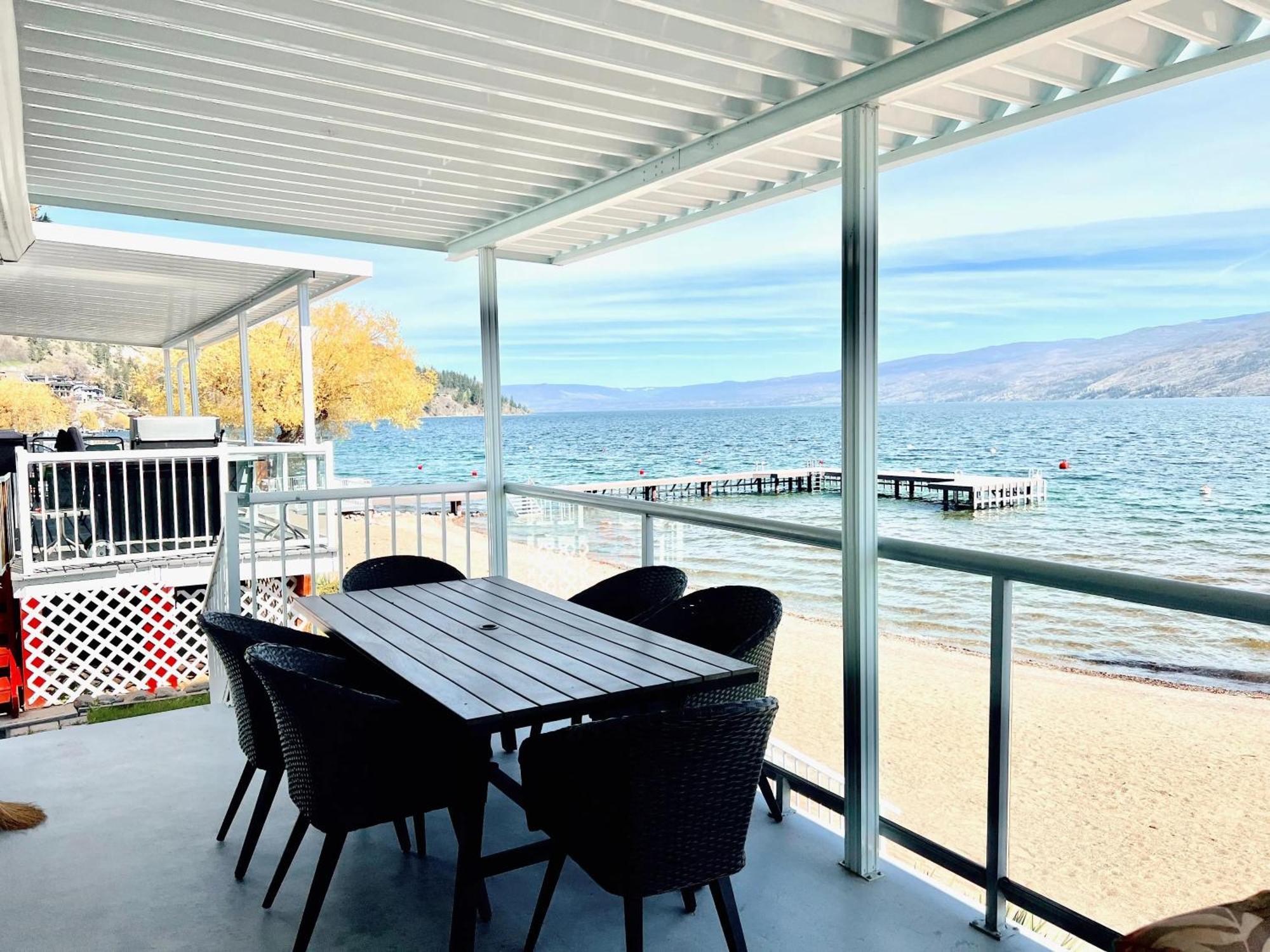 Peachland Beach Resort Exteriér fotografie