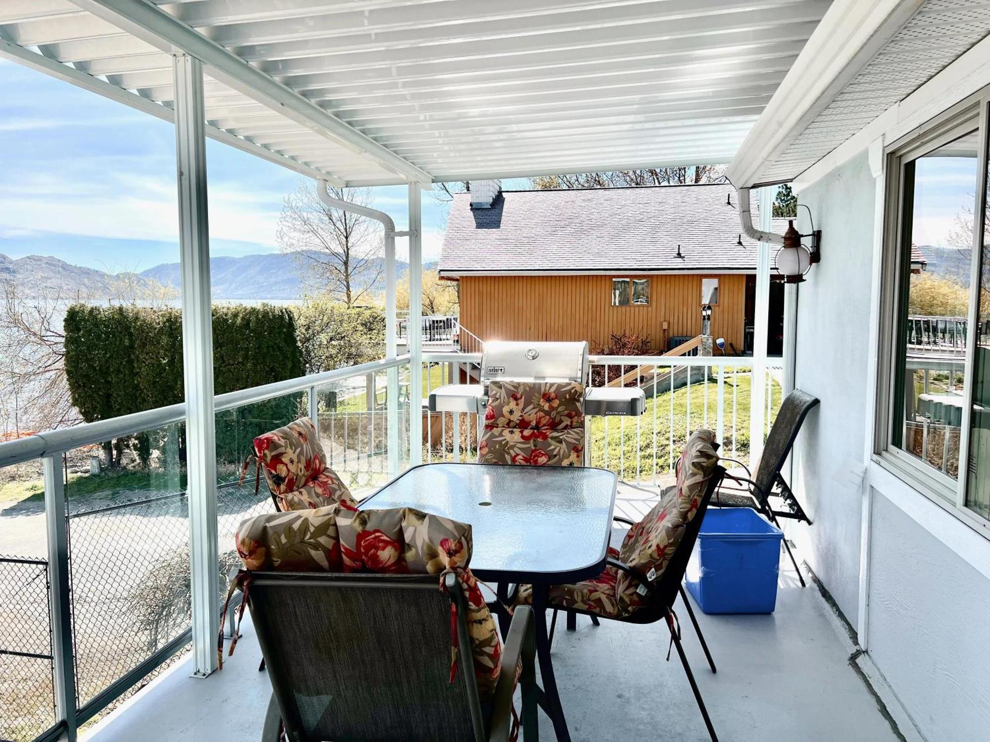Peachland Beach Resort Exteriér fotografie